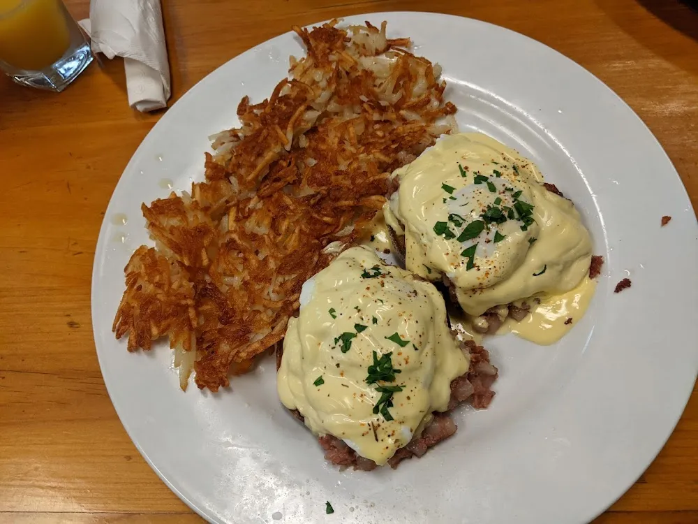Corned Beef Hash Benedict